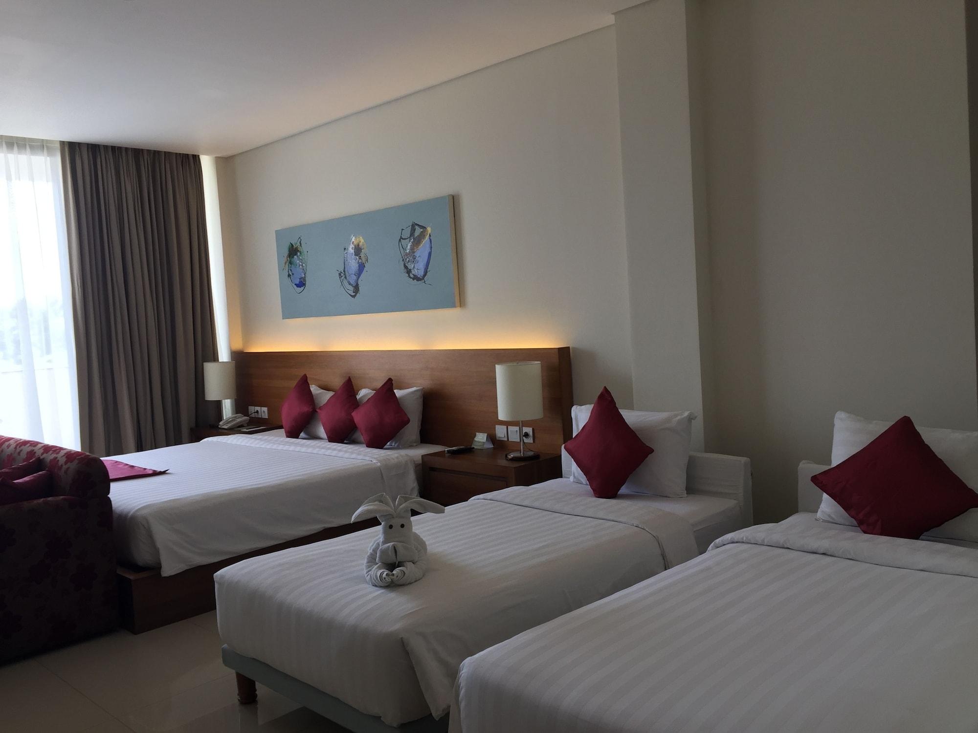 Taksu Sanur Hotel Екстер'єр фото