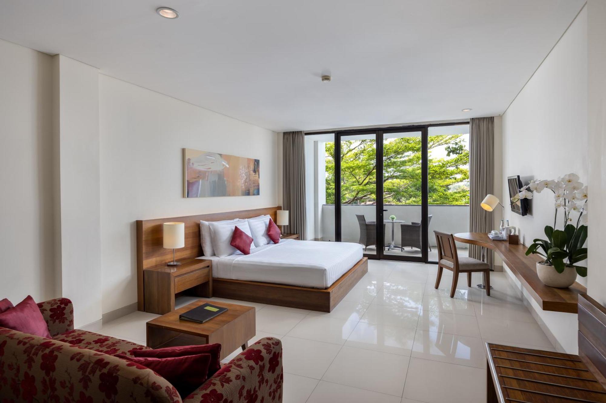 Taksu Sanur Hotel Екстер'єр фото