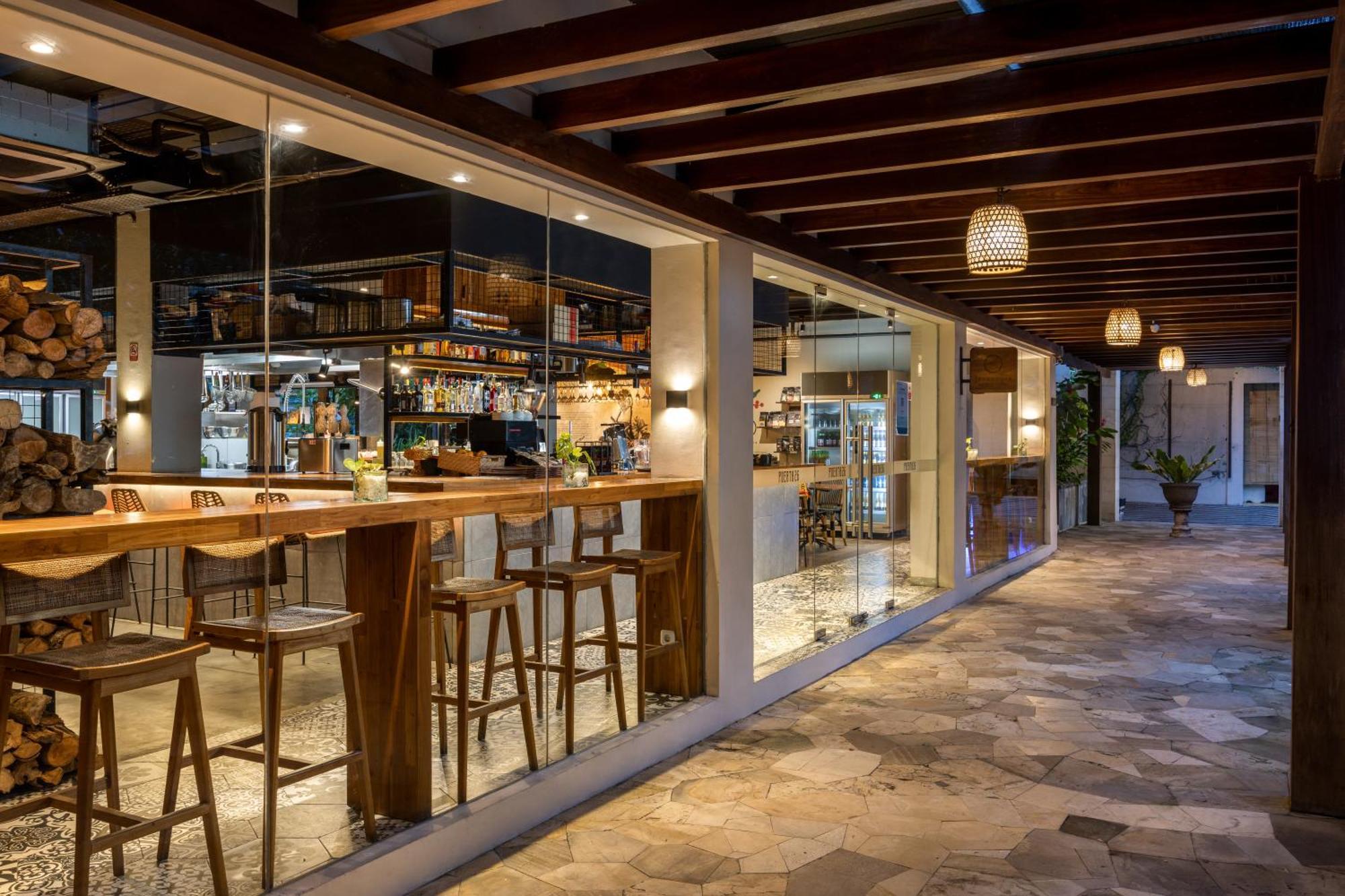 Taksu Sanur Hotel Екстер'єр фото