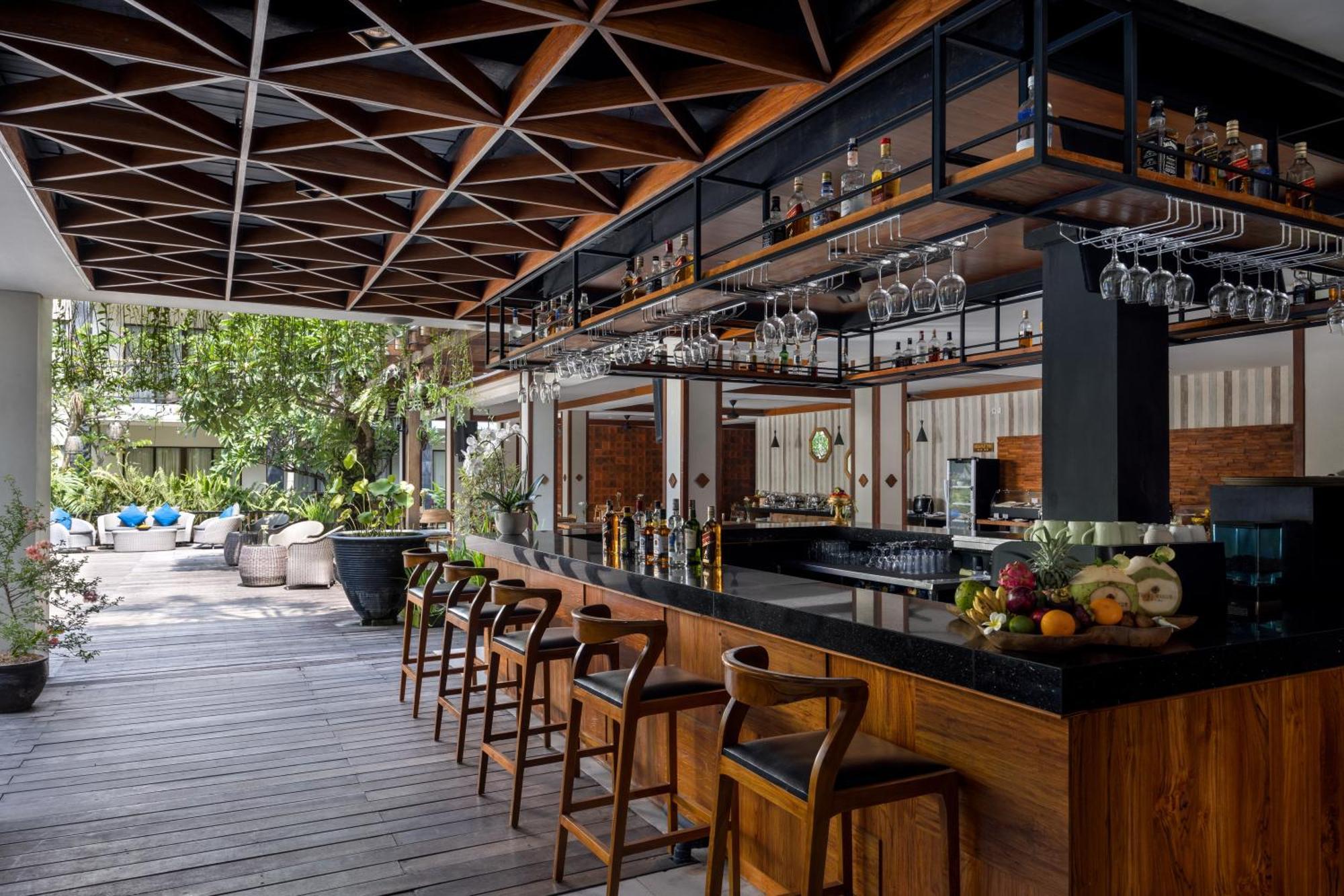 Taksu Sanur Hotel Екстер'єр фото